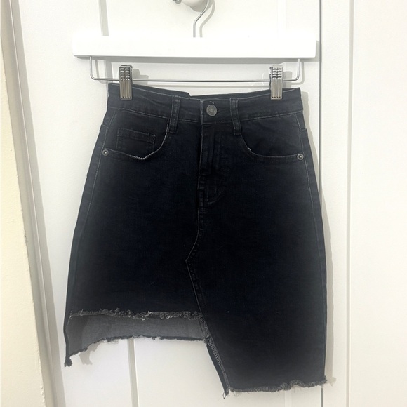 Black Asymmetrical Pencil Skirt Knee-Length - Picture 1 of 2